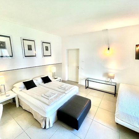 Carly'S Rooms Torbole Sul Garda Eksteriør billede