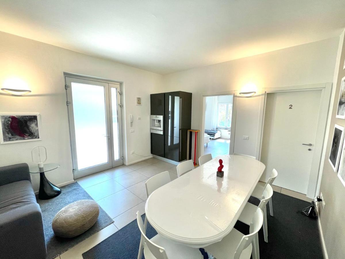 Carly'S Rooms Torbole Sul Garda Eksteriør billede