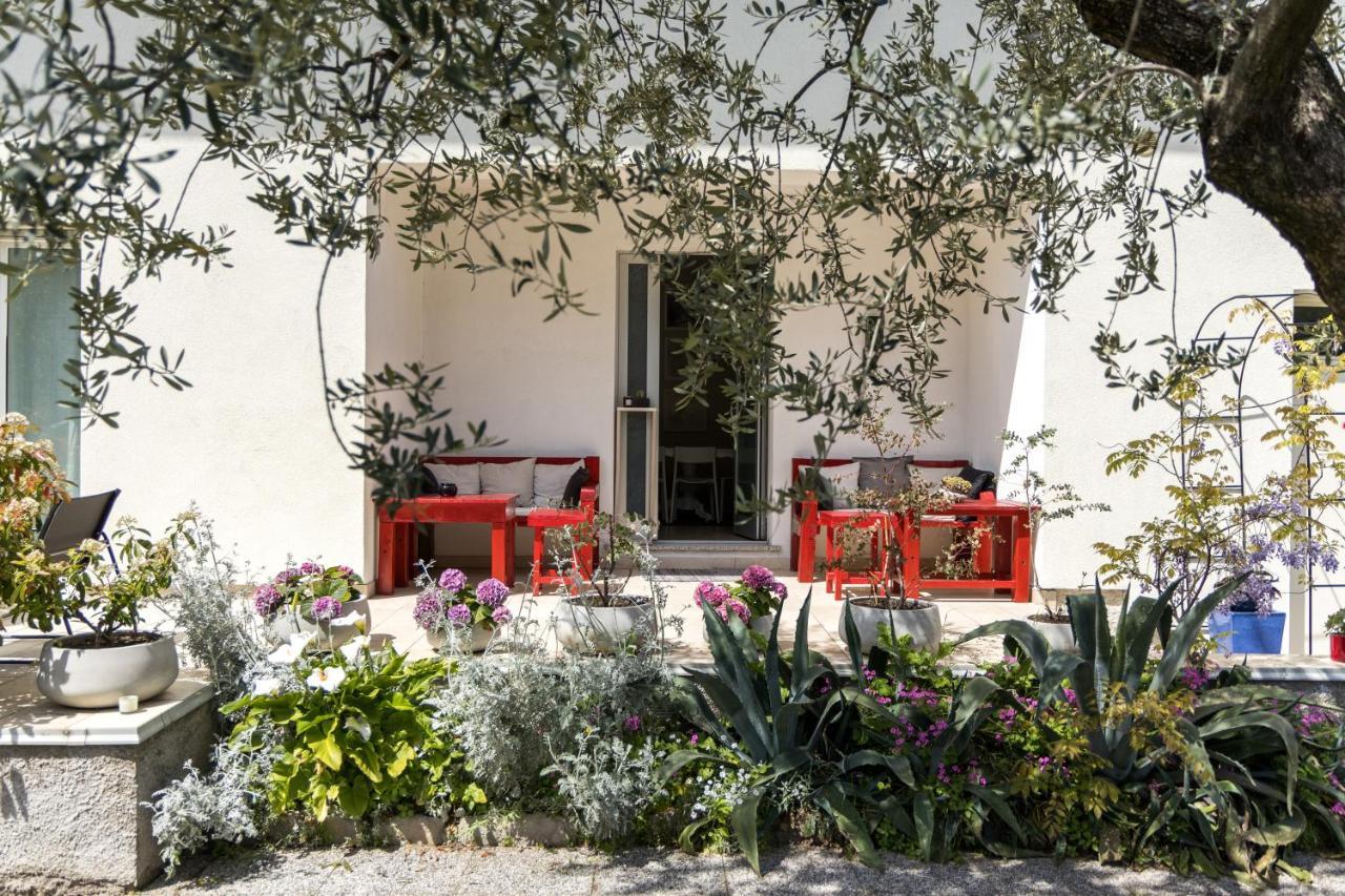 Carly'S Rooms Torbole Sul Garda Eksteriør billede